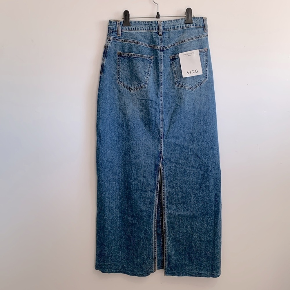 BNWT Habitual Women's Asymmetric Button-Up Denim Maxi Skirt size 6/28 - Picture 3 of 3